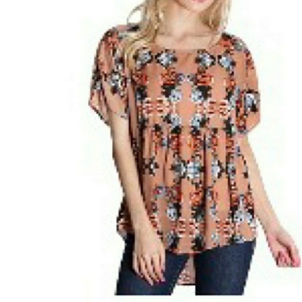 ❣️NWT Boutique, Bohemian  Babydoll, Tribal Print, ,Floral, Tan, Blue,  Top